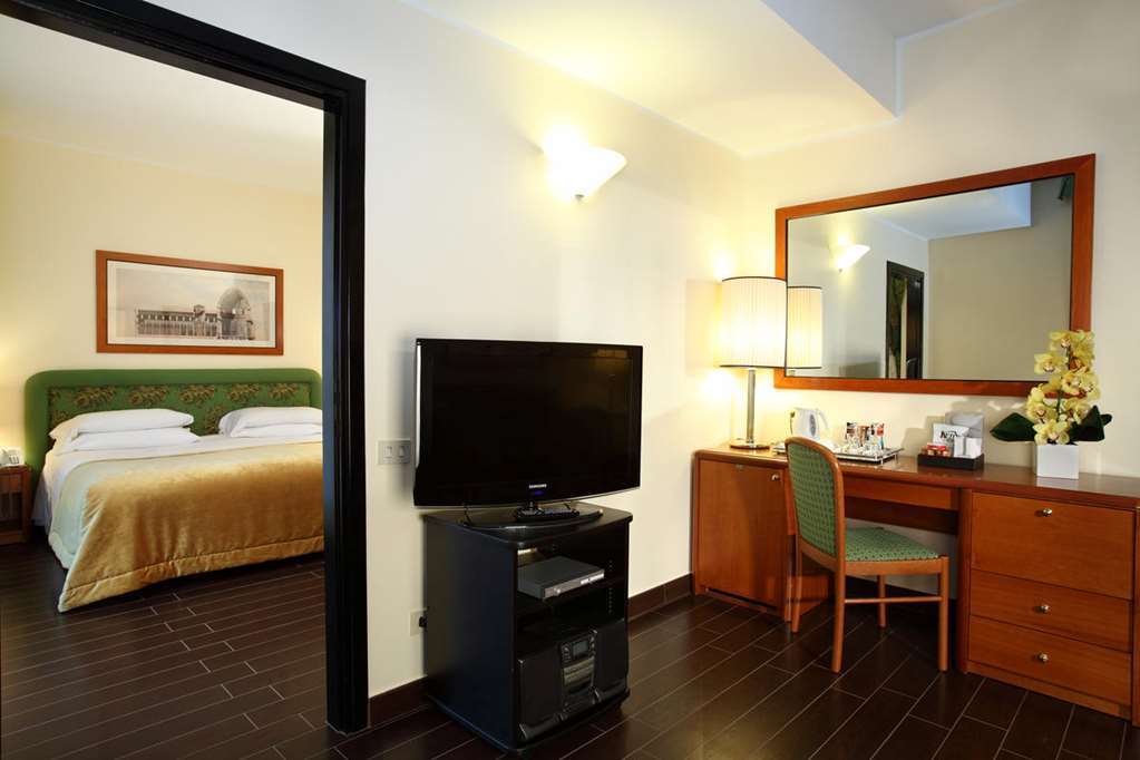 Starhotels Business Palace Hotel 4*